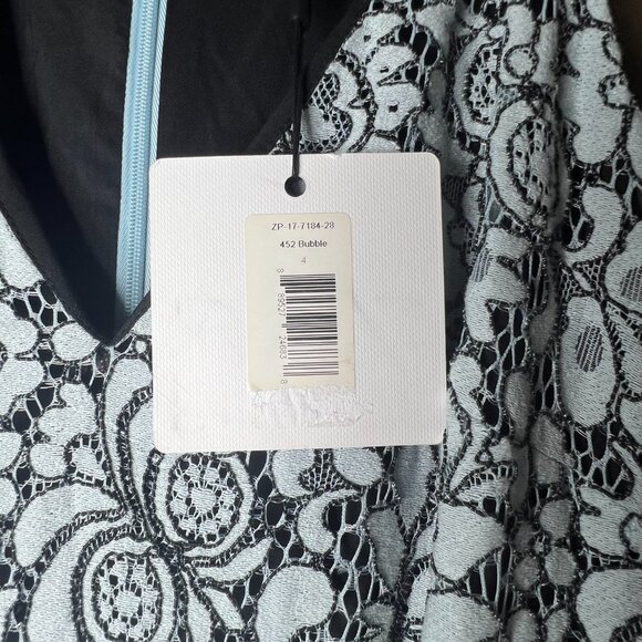 NWT Zac Posen Light Blue Tiered Lace Maxi Dress - Size 4 - Picture 7 of 13